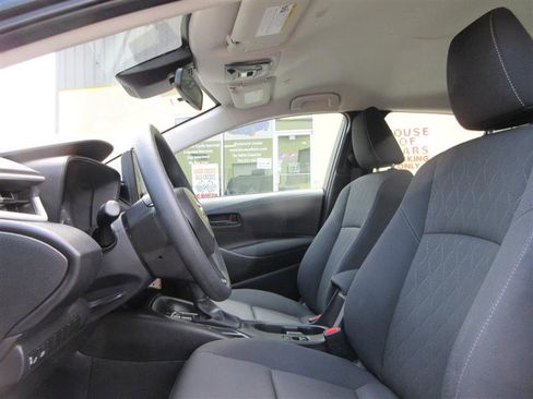 Used 2025 Toyota Corolla LE FWD image 20