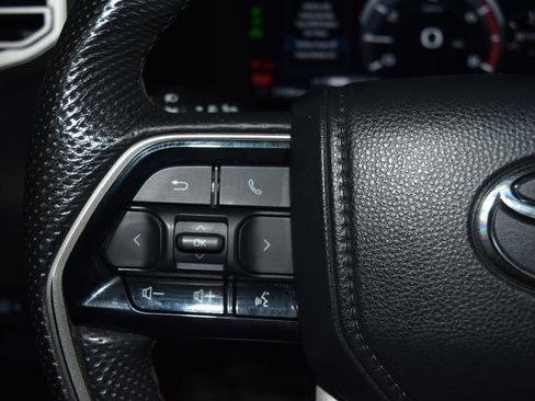 Used 2024 Toyota Tundra Limited image 9