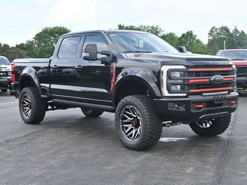 New 2026 Ford F250 Lariat w/ Black Appearance Package AWD/4WD image 2