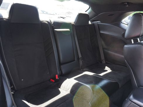 Used 2023 Dodge Challenger SRT Hellcat RWD image 36