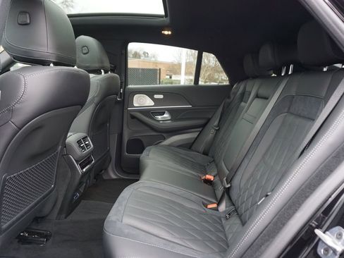 New 2026 Mercedes-Benz GLE 53 AMG 4MATIC Coupe image 13