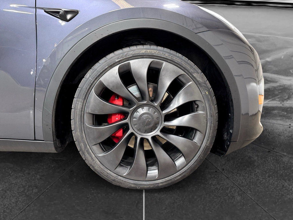 Used 2023 Tesla Model Y Performance AWD/4WD image 36