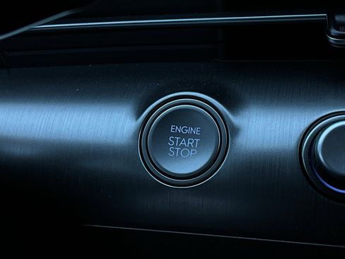 Used 2025 Hyundai Kona SEL image 29