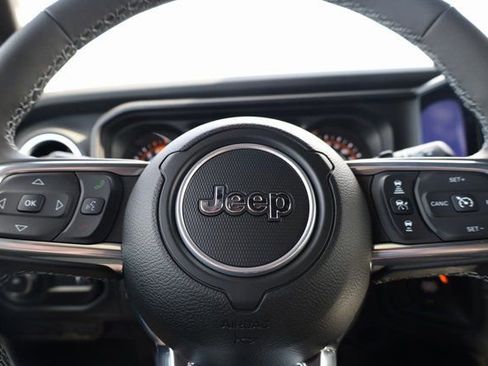 New 2025 Jeep Wrangler Sahara image 15