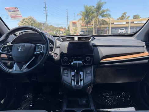 Used 2019 Honda CR-V Touring image 15