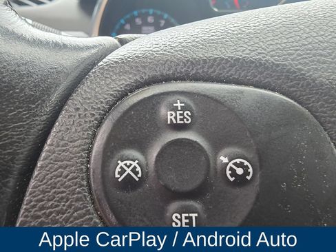 Used 2018 Chevrolet Impala LT FWD image 21