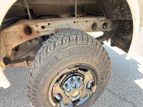 Used 2012 Chevrolet Silverado 2500 W/T AWD/4WD image 10