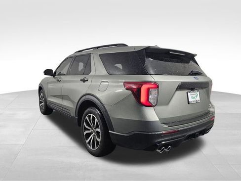 Used 2020 Ford Explorer ST w/ Premium Technology Package image 5