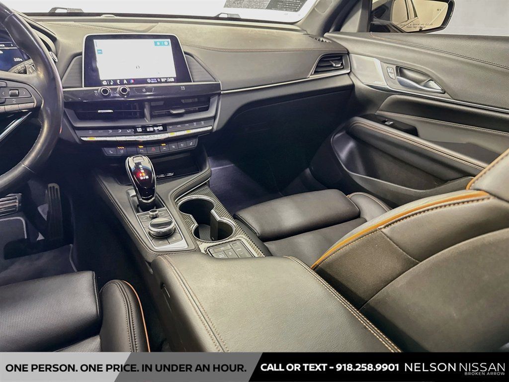Used 2021 Cadillac CT4 V w/ Technology Package RWD image 24