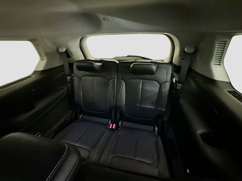 Used 2021 Jeep Grand Cherokee L Limited image 31