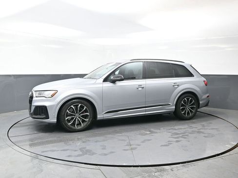 Used 2021 Audi SQ7 Premium Plus w/ Executive Package image 10