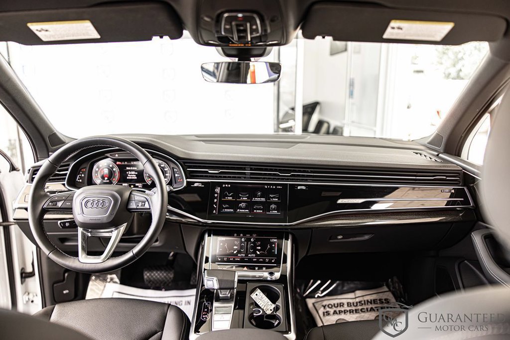 Used 2025 Audi Q7 3.0T Premium Plus w/ Premium Plus Package AWD/4WD image 39