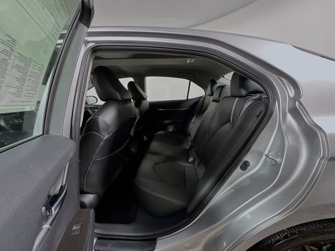 Used 2023 Toyota Camry XSE image 28