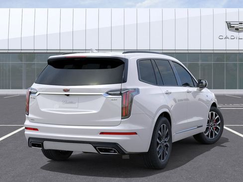 New 2025 Cadillac XT6 Sport w/ Technology Package image 4