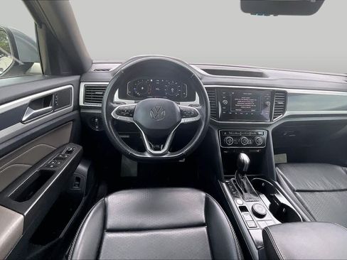Used 2022 Volkswagen Atlas Cross Sport SEL R-Line w/ Cross Sport MDO Package AWD/4WD image 6