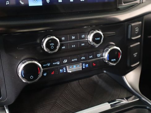 Used 2021 Ford F150 Platinum w/ Equipment Group 701A High image 8