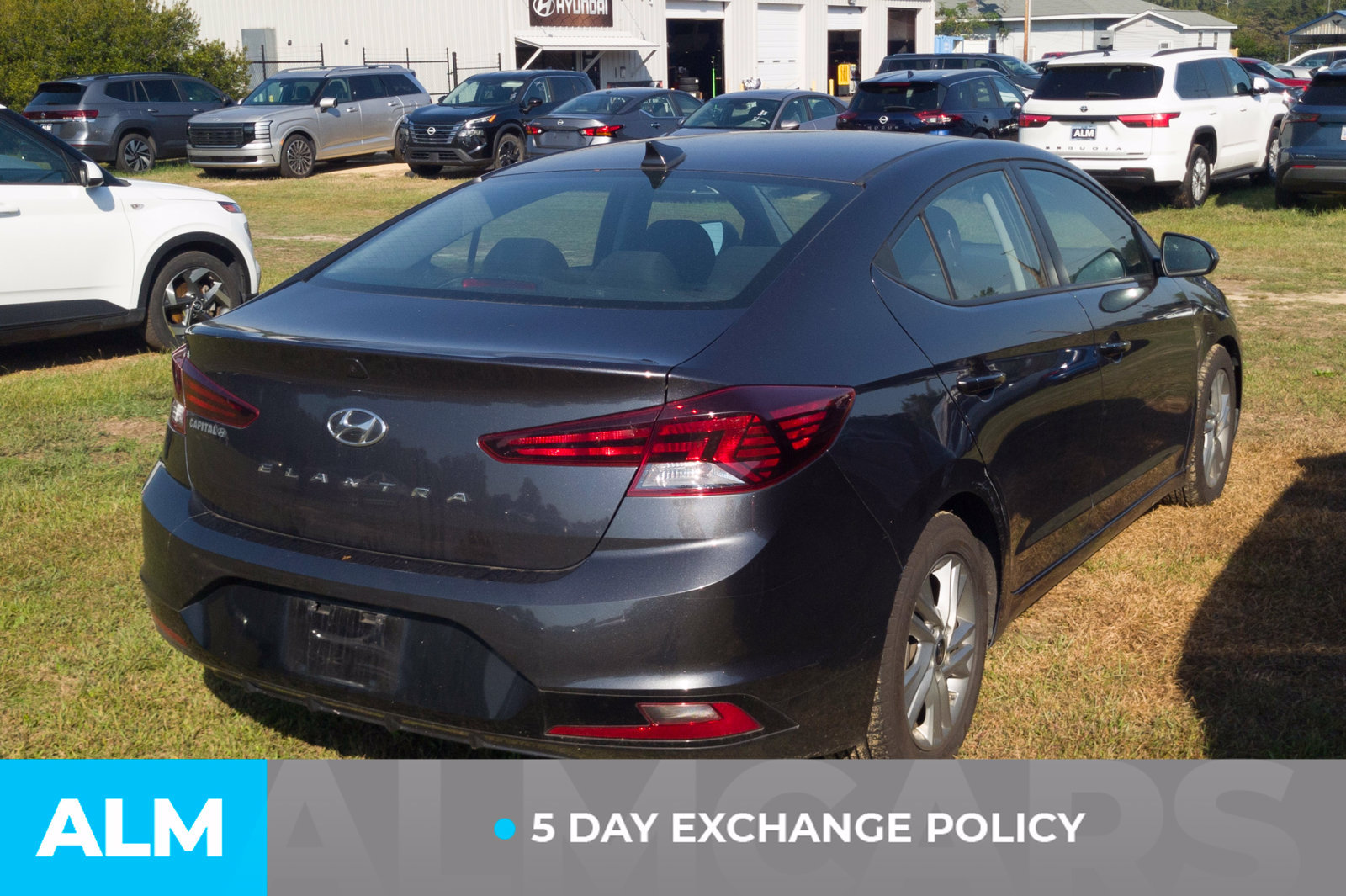 Used 2020 Hyundai Elantra Value Edition w/ Cargo Package (C1) FWD image 3