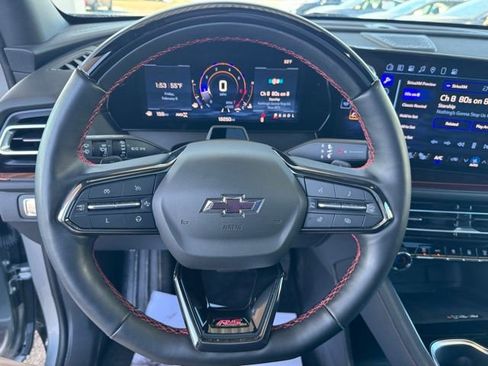 Used 2024 Chevrolet Traverse RS w/ LPO, Floor Liner Package image 15