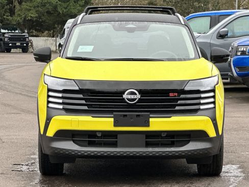 New 2026 Nissan Kicks SR image 10