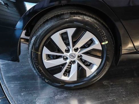 New 2025 Nissan Altima 2.5 S image 13