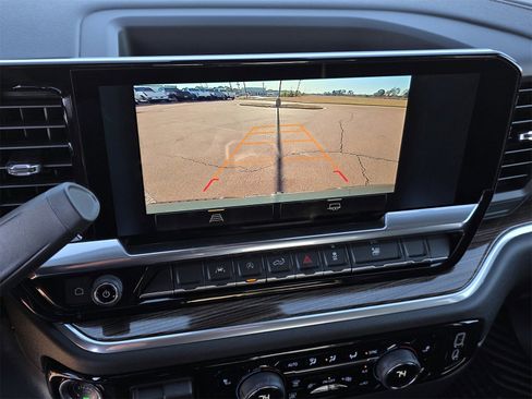 New 2026 Chevrolet Silverado 1500 LT image 9