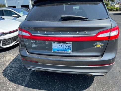 Used 2018 Lincoln MKX Select w/ Lincoln MKX Climate Package FWD image 6