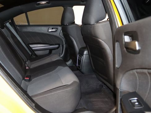 Used 2017 Dodge Charger R/T w/ Beats Audio Group image 61