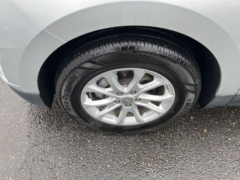 Used 2020 Chevrolet Equinox LS image 27