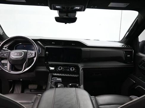 Used 2024 GMC Sierra 1500 AT4X image 23