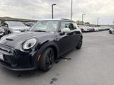 Used 2024 MINI Cooper SE image 3