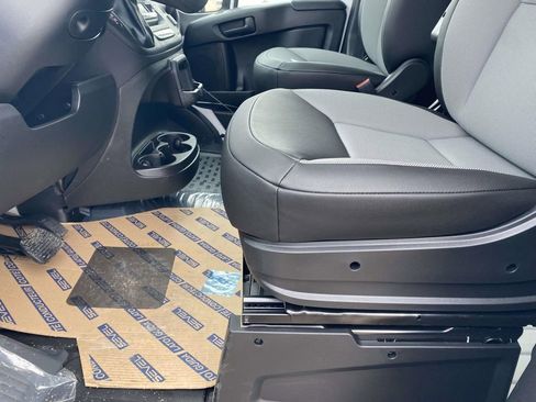 New 2026 RAM ProMaster 2500 w/ Convenience Group image 11