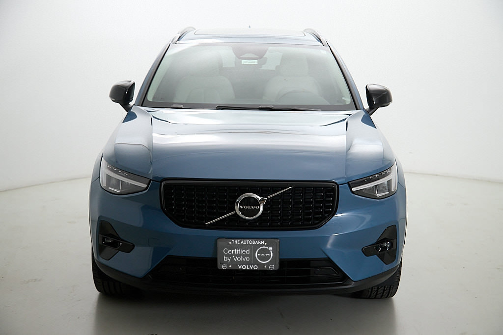 Certified 2023 Volvo XC40 B5 Plus w/ Protection Package Premier AWD/4WD image 6
