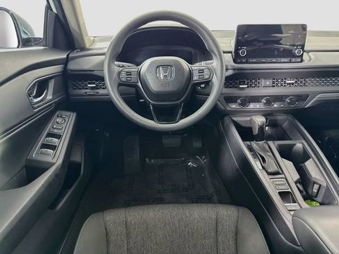 Used 2025 Honda Accord SE image 21