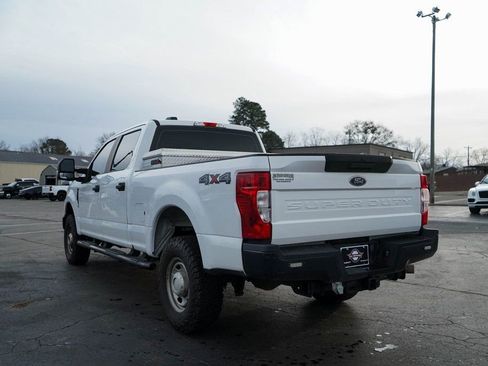 Used 2020 Ford F250 XL w/ Power Equipment Group image 4