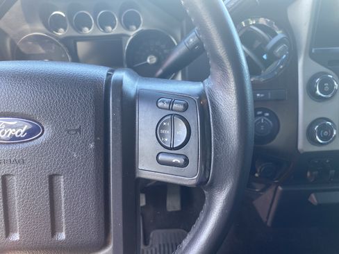 Used 2016 Ford F250 Lariat w/ Chrome Package RWD image 12