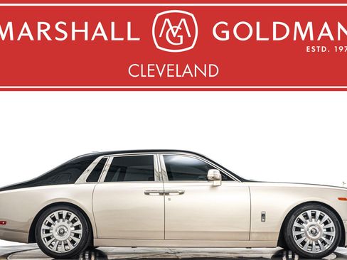 Used 2019 Rolls-Royce Phantom Sedan RWD image 1