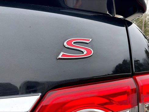 Used 2012 Toyota Corolla S image 10