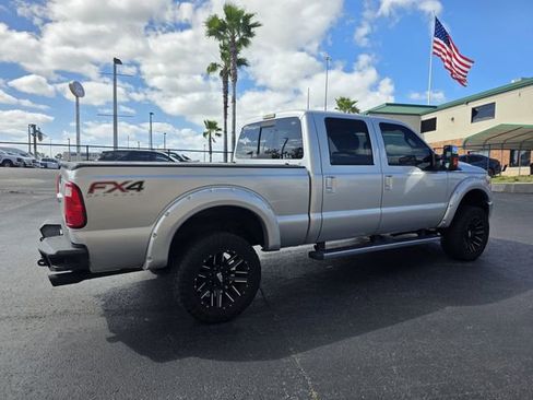 Used 2014 Ford F350 Lariat image 5