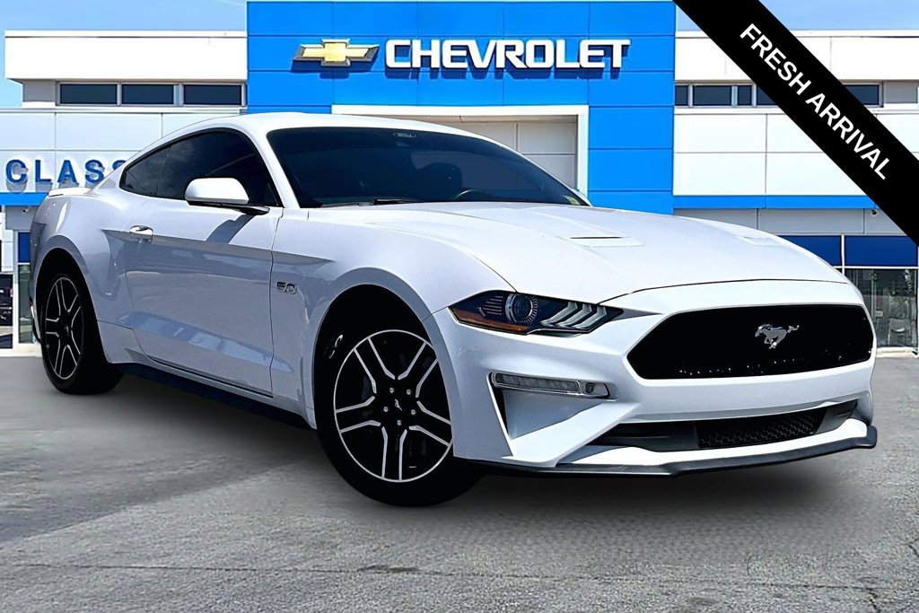 Used 2021 Ford Mustang GT Premium RWD image 1