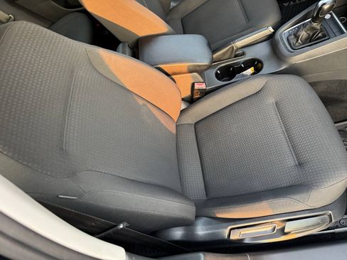 Used 2016 Volkswagen Jetta SE FWD image 15