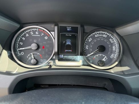 Certified 2023 Toyota Tacoma TRD Sport AWD/4WD image 13