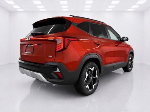 Used 2026 Kia Seltos S AWD/4WD image 10