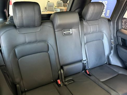 Used 2019 Land Rover Range Rover HSE AWD/4WD image 27