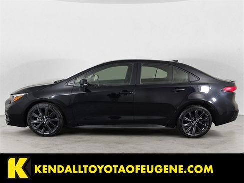 Certified 2024 Toyota Corolla SE image 2