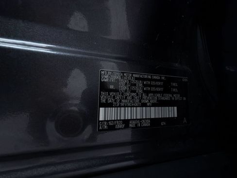 Certified 2024 Toyota RAV4 LE AWD/4WD image 15