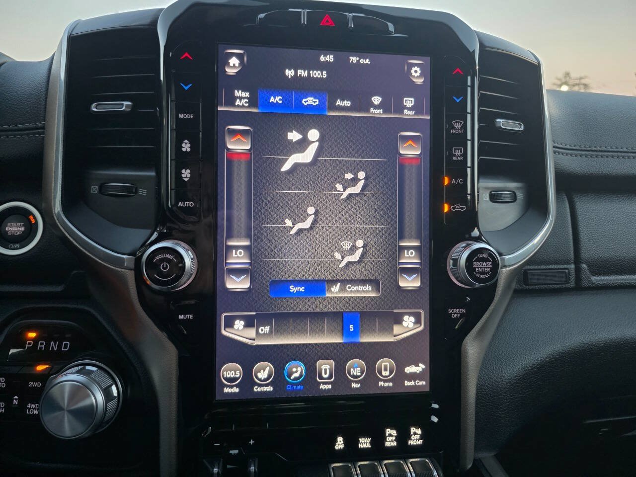 Used 2020 RAM 1500 Laramie AWD/4WD image 18