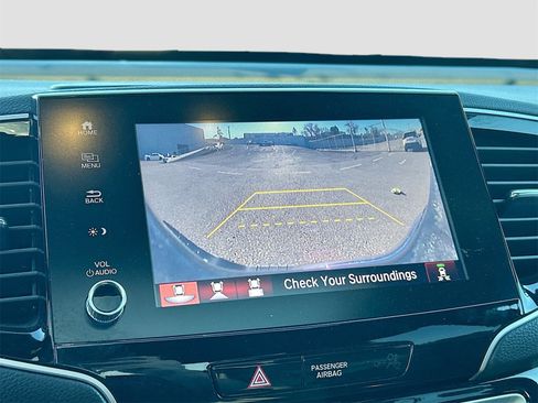 Used 2021 Honda Ridgeline Black Edition image 14