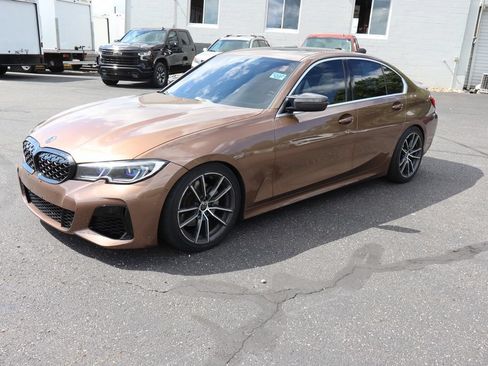 Used 2020 BMW 330i xDrive Sedan w/ Convenience Package AWD/4WD image 2