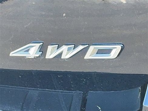 Used 2023 Ford Explorer ST-Line w/ Class IV Trailer Tow Package image 11