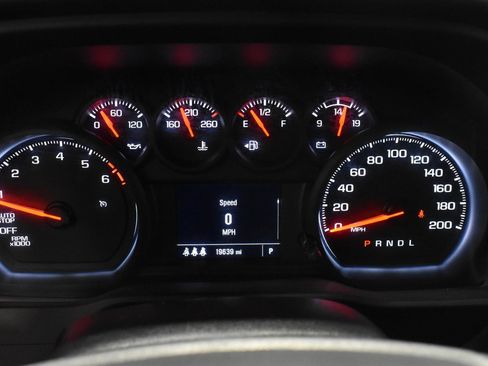 Used 2024 Chevrolet Silverado 1500 Custom image 19